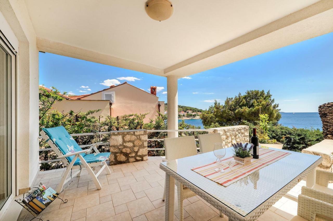 Holiday Home Andrea Primosten Ngoại thất bức ảnh